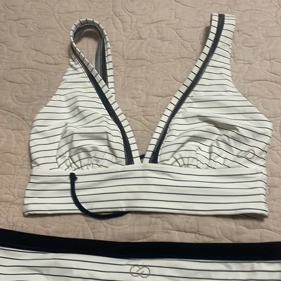 Calia by Carrie White/Black 1 piece, SZ S, like NEW tags were remove for comfort - Picture 5 of 5